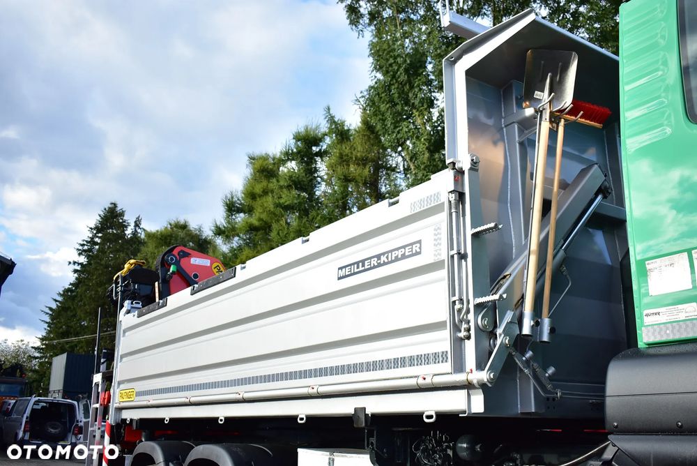 MAN TGS 33.480 6x6 BB Wywrotka 3 Stronna Meiller-Kipper + Palfinger PK 22002 EH/ 5 i 6 Funkcja/ Pilot/Czołownica/ Akcja zima/ Pod odśnieżanie/ Winterdienst/Kran/ Crane/ HDS / Sprowadzony ! - 16