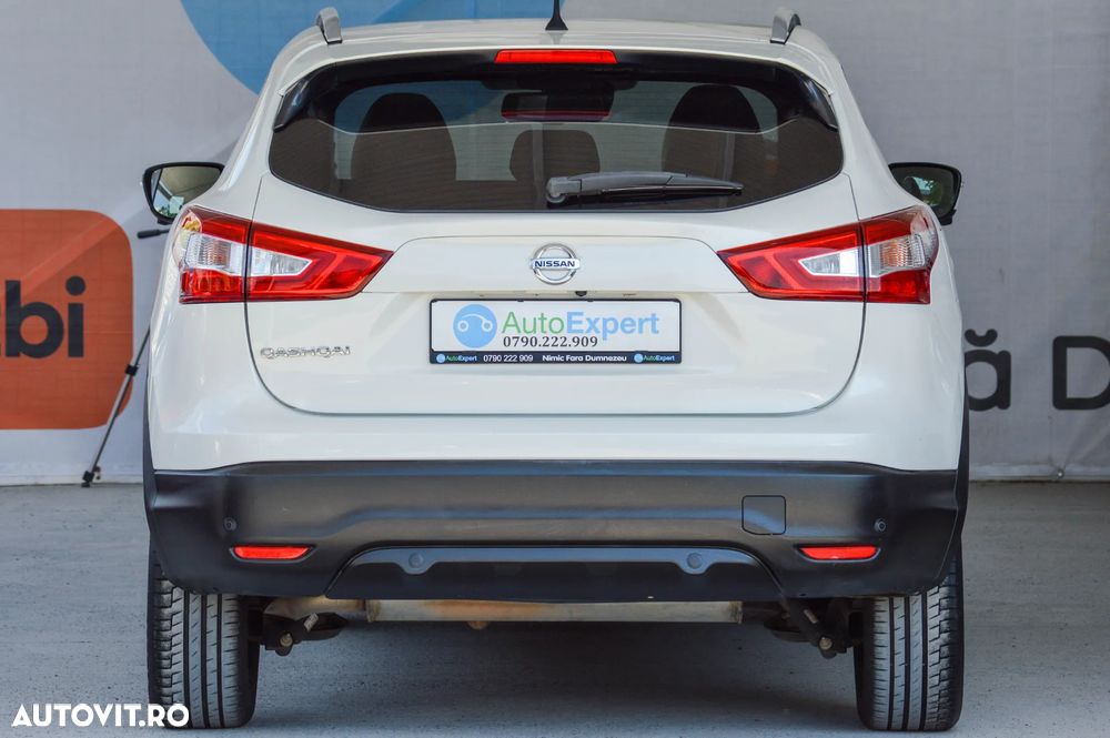 Nissan Qashqai 1.6 DCI Xtronic TEKNA - 16