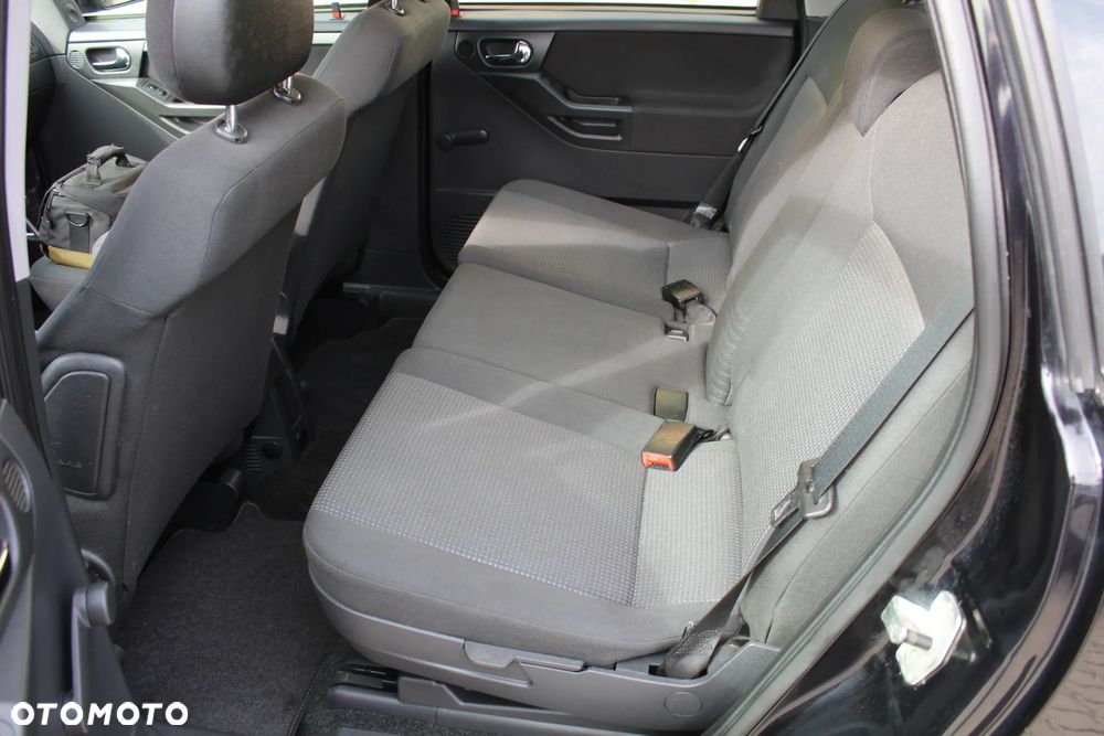 Opel Meriva - 14