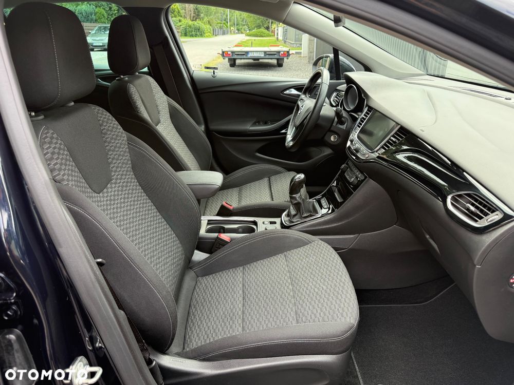 Opel Astra 1.4 Turbo Start/Stop Innovation - 11