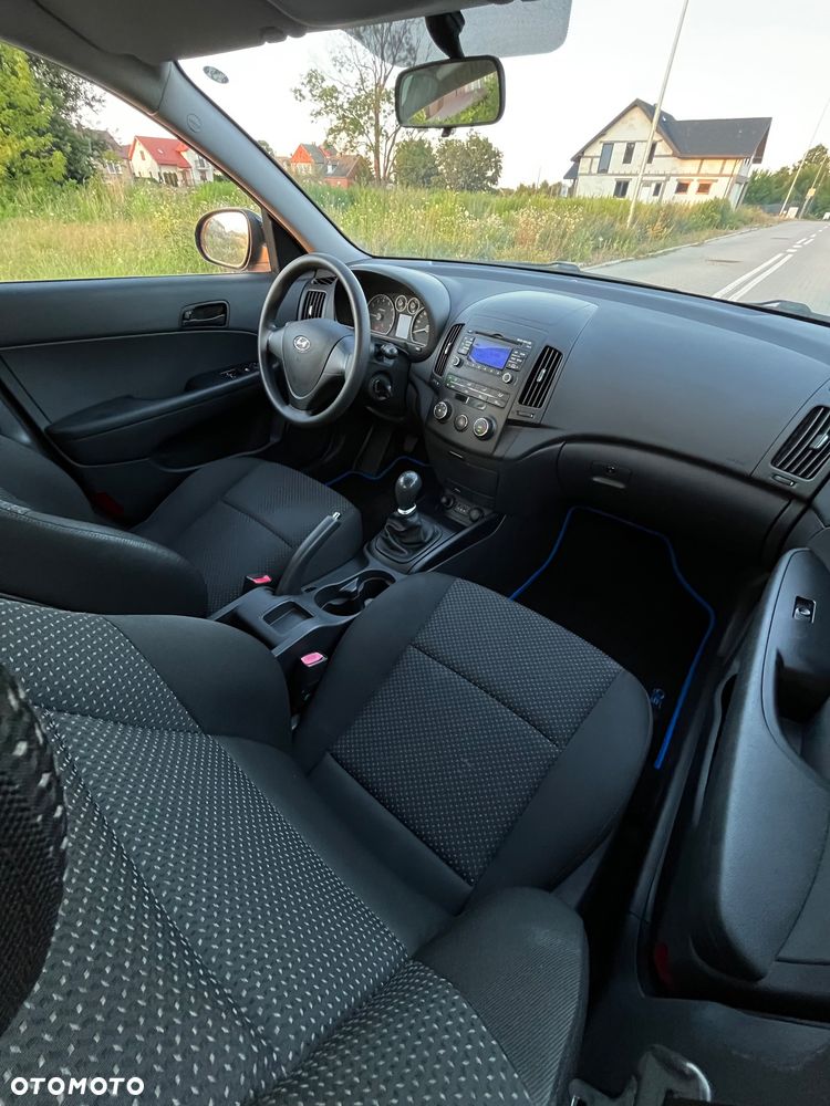 Hyundai i30 1.4 Blue Comfort - 11