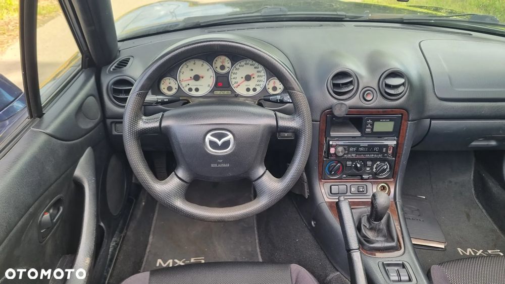 Mazda MX-5 - 10