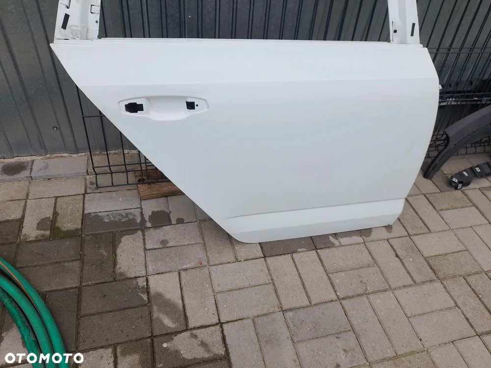 SKODA OCTAVIA III DRZWI TYLNE PRAWE KOMBI - 4