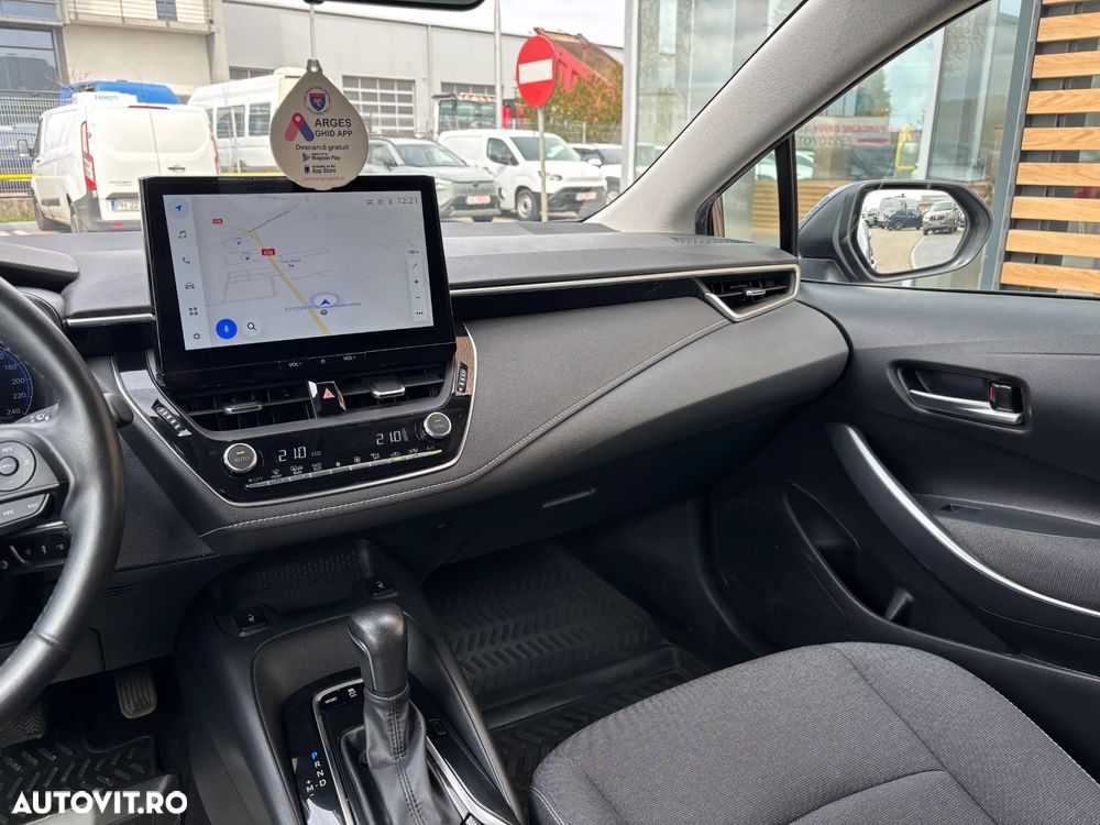 Toyota Corolla Sedan 1.5 TNGA CVT Business - 19