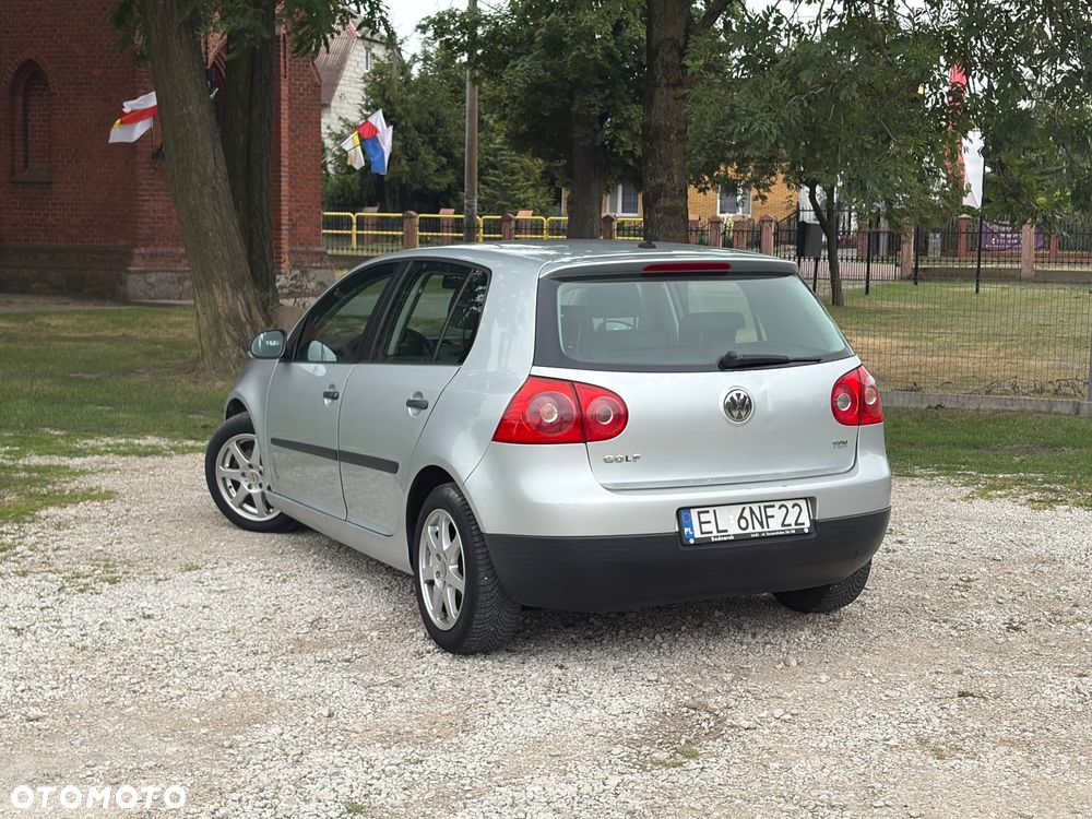Volkswagen Golf 1.9 TDI DPF Trendline - 7