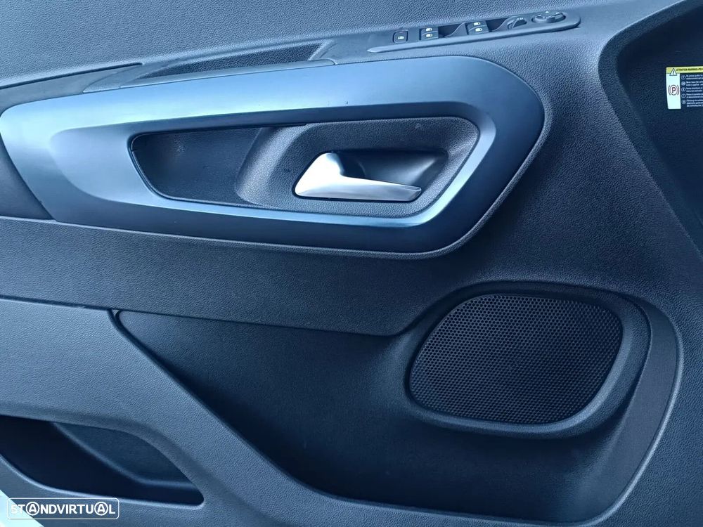 Peugeot Rifter 1.2 PureTech Allure - 25