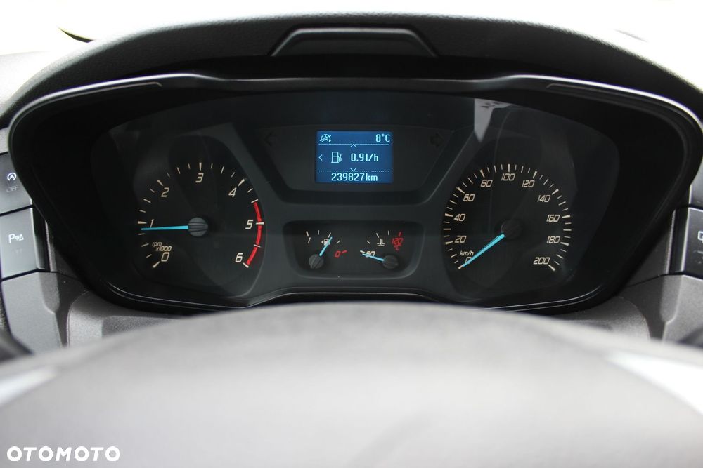Ford Transit - 11
