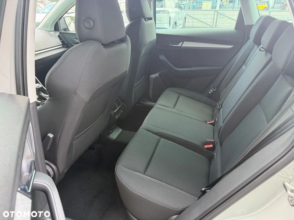 Skoda Karoq 1.5 TSI ACT Edition 130 DSG - 25