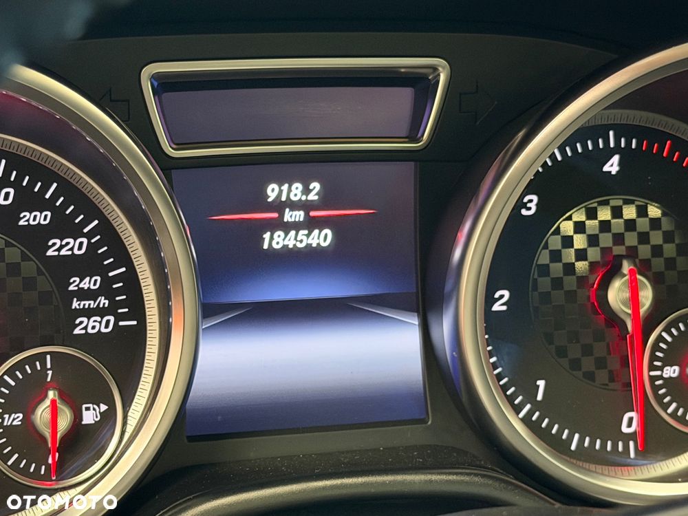 Mercedes-Benz GLE 350 d 4-Matic - 15