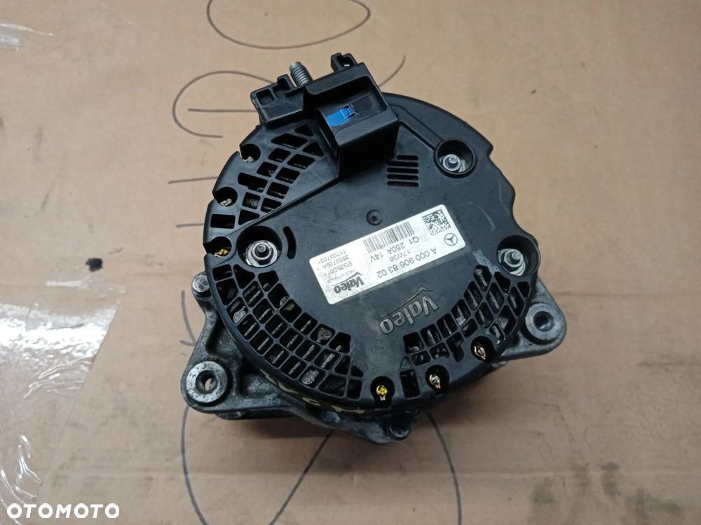 Alternator prądnica Mercedes E-Klasa W213 2.0 CDI A0009068302 - 3