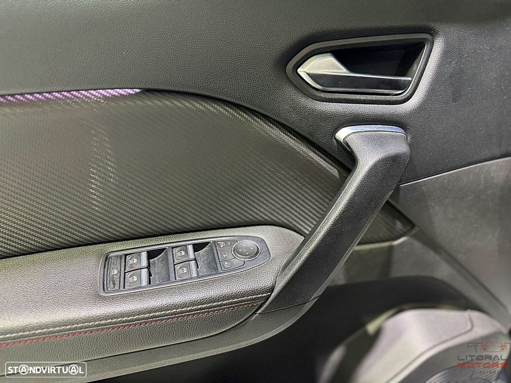 Renault Captur 1.6 E-Tech Plug-In RS Line - 16