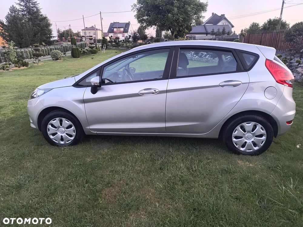 Ford Fiesta 1.25 Champions Edition - 4