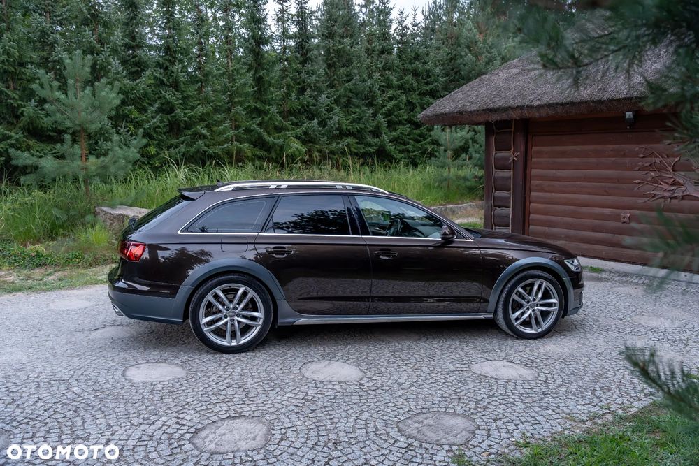 Audi A6 Allroad - 15