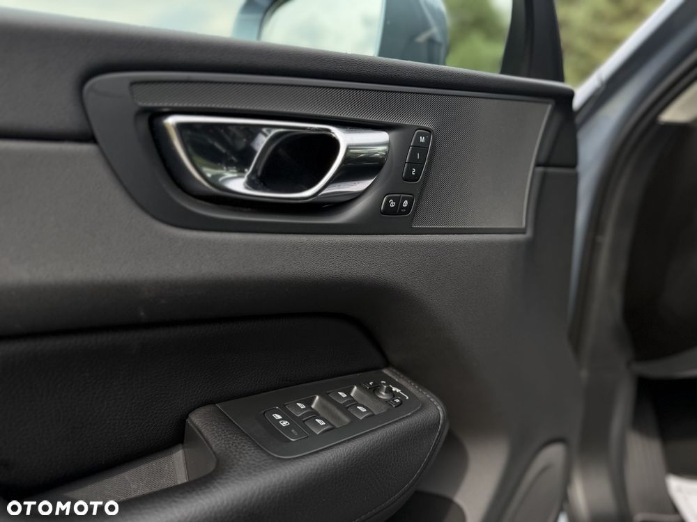 Volvo XC 60 D4 Inscription - 26