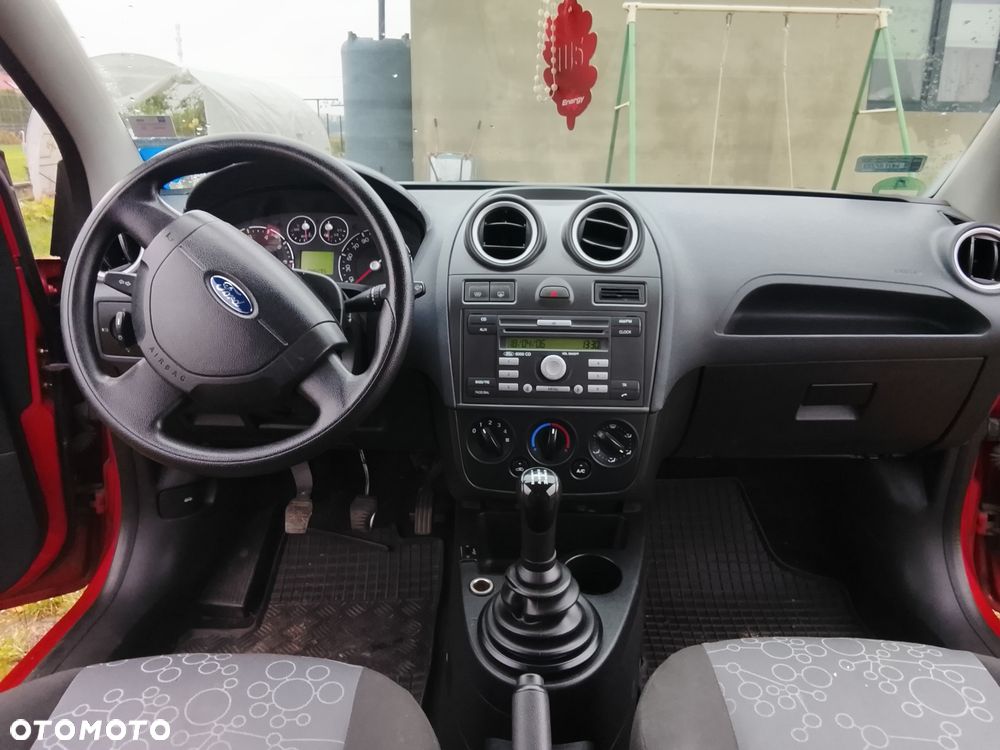 Ford Fiesta - 3