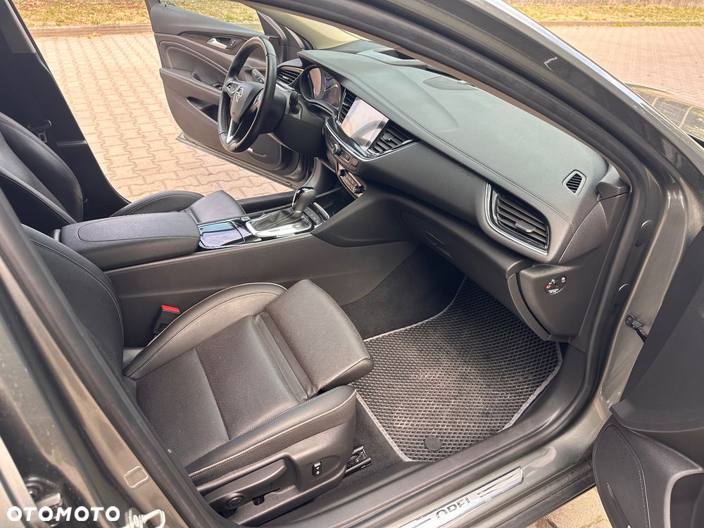 Opel Insignia 2.0 Direct Inj Trb 4x4 Exclusive - 16