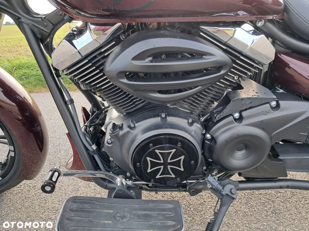 Yamaha XVS - 12