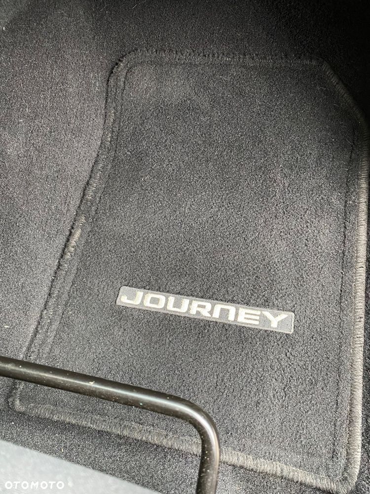 Dodge Journey - 15