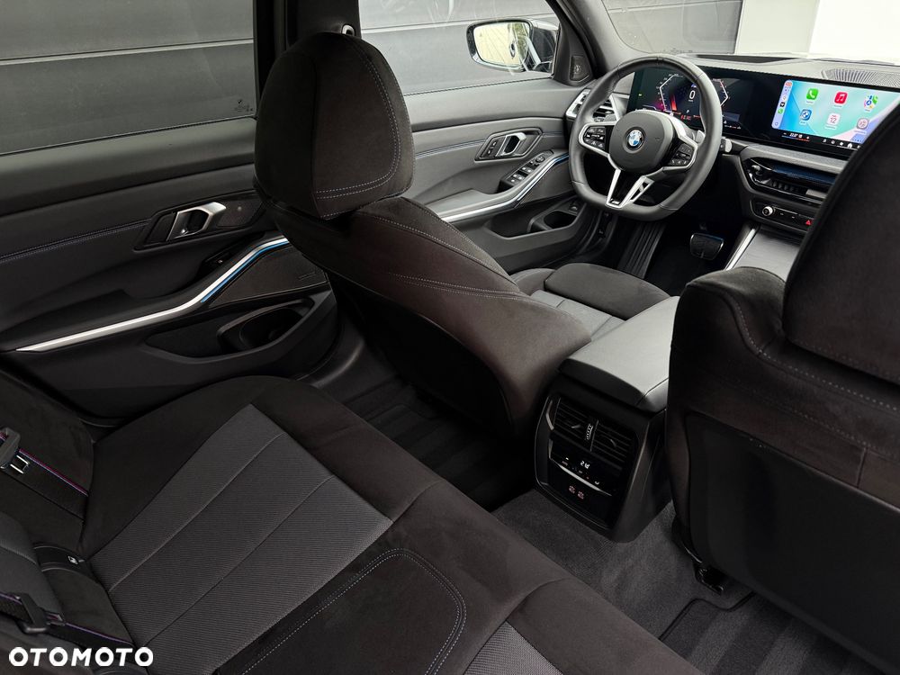 BMW Seria 3 320d xDrive M Sport Shadow - 28