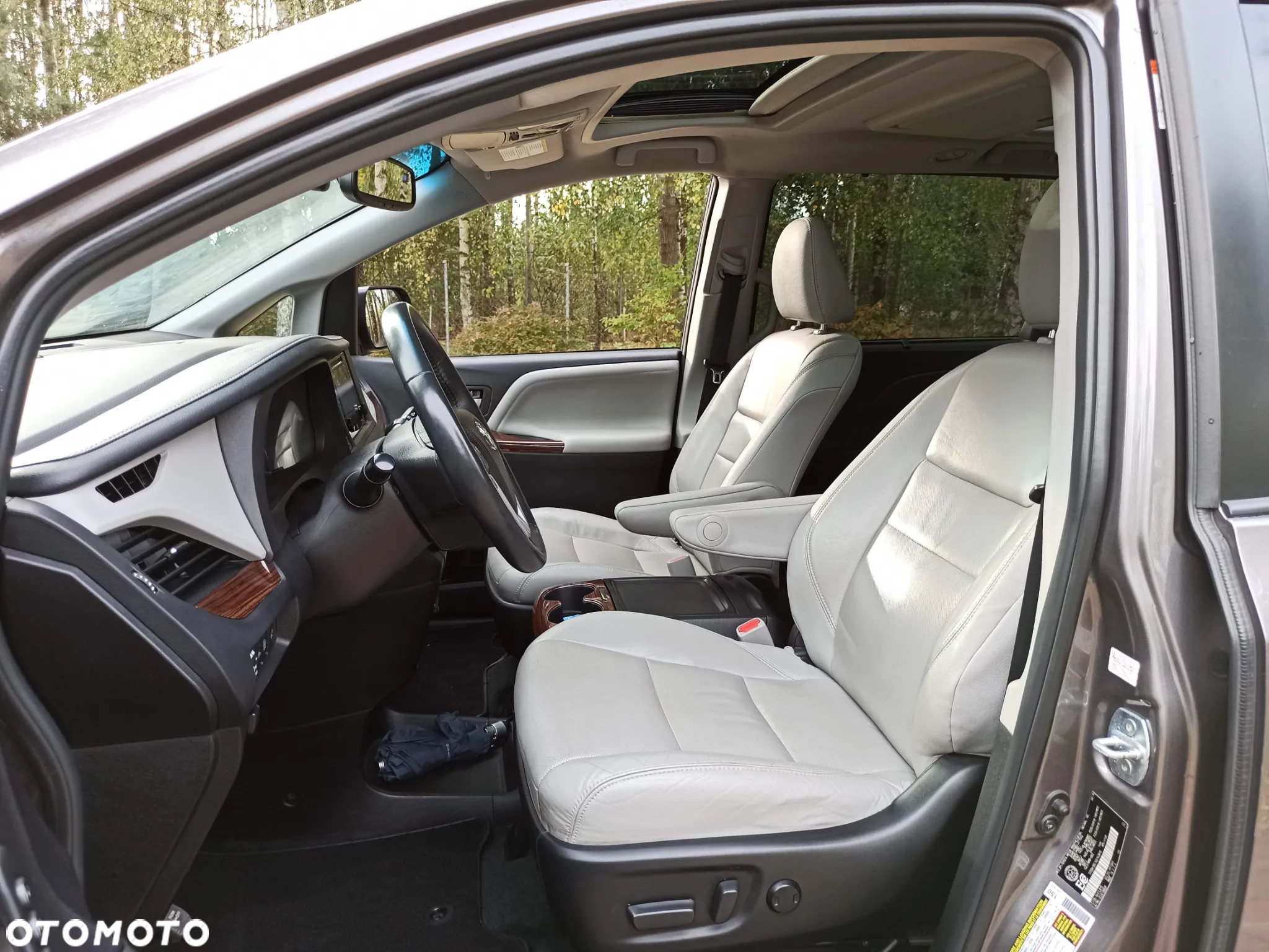 Toyota Sienna 3.5 V6 Limited AWD - 21