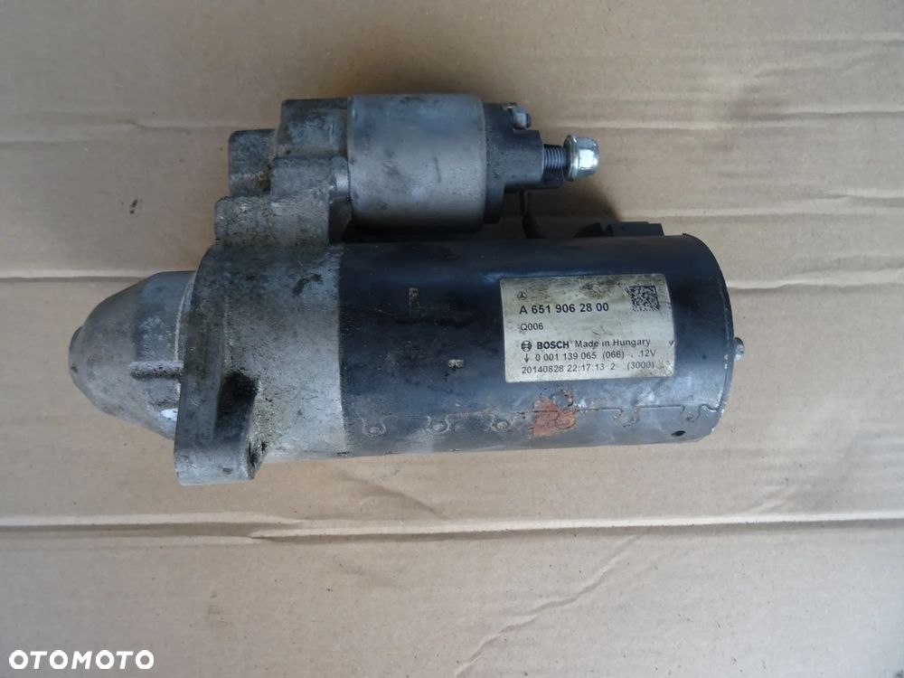 Rozrusznik Mercedes W212 A6519062800 - 1