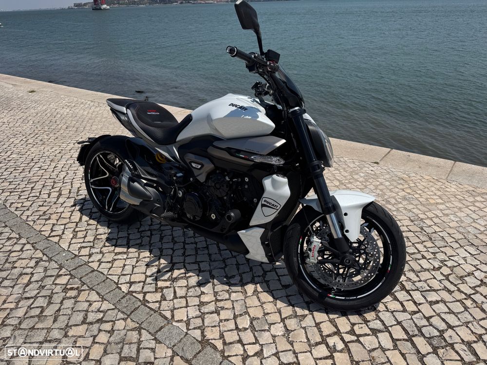 Ducati XDiavel V4 - 9