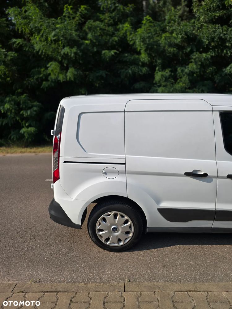Ford Tourneo Connect 1.0 EcoBoost Titanium - 14