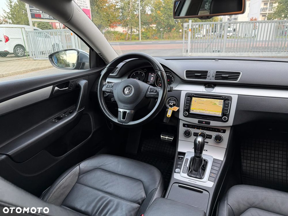 Volkswagen Passat Alltrack 2.0 TDI 4Mot DSG - 32
