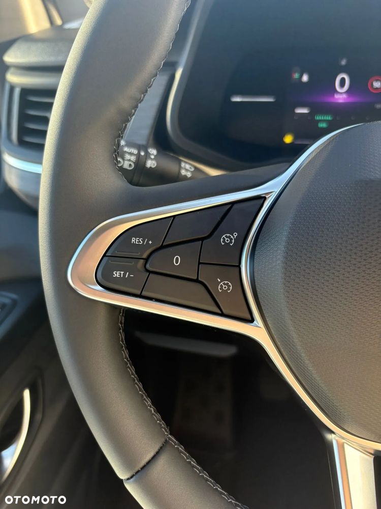 Renault Trafic Furgon brygadówka L2H1 2.0dCi 150 - 18