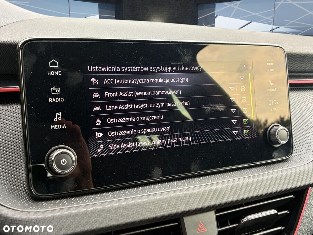Skoda Kamiq 1.0 TSI Monte Carlo DSG - 21