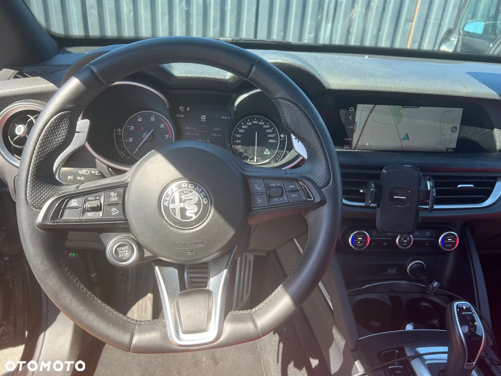 Alfa Romeo Stelvio 2.0 Turbo TI Q4 - 3