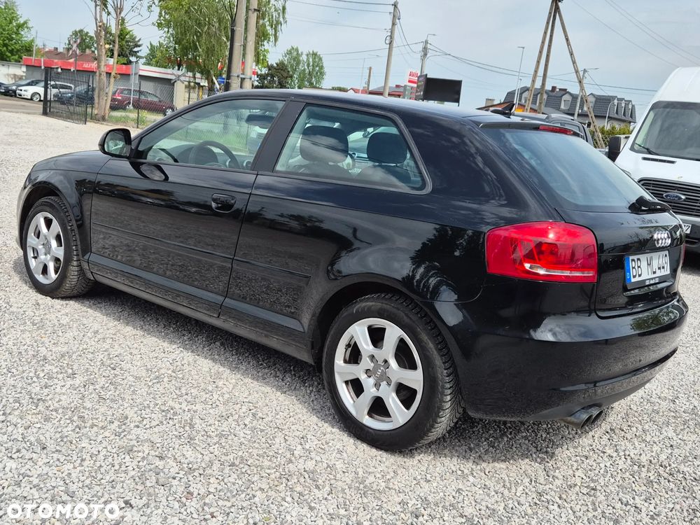 Audi A3 3-drzwiowe 1.4 TFSI Ambition - 9