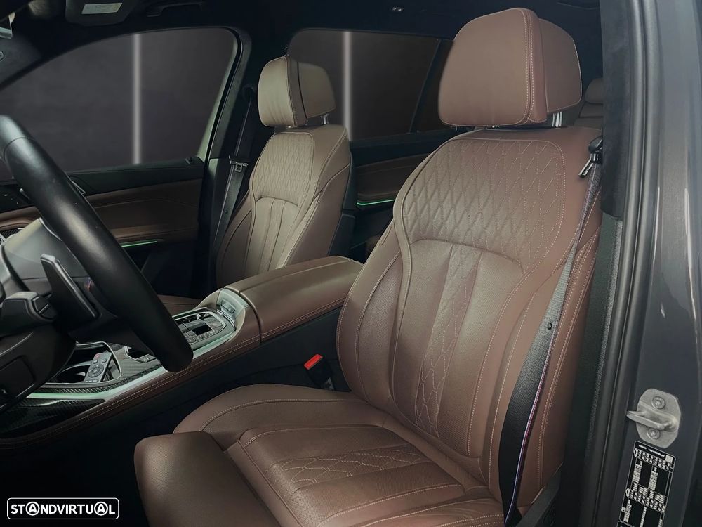 BMW X7 M M60i Pack Desportivo Pro - 31