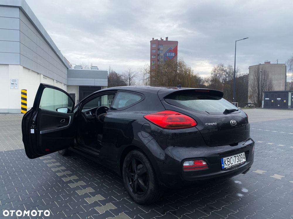 Kia ProCeed 1.6 GDI M - 13