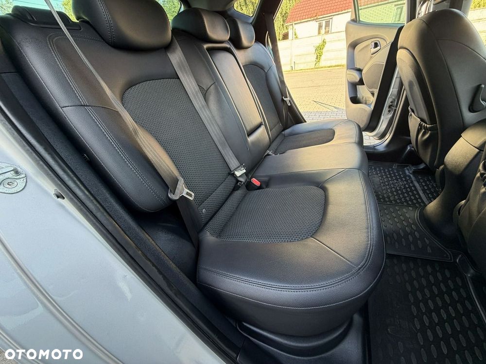 Hyundai ix35 2.0 4WD Automatik Premium - 23
