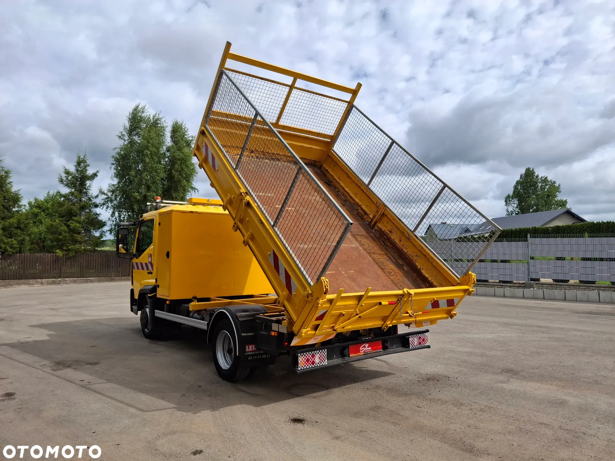 Renault D7.5 Wywrotka Kipper 3 Strony Hak Euro 6 2015r 3 Miejsca Skrzynia Dzielone Burty Bliźniak 7500 KG - 16