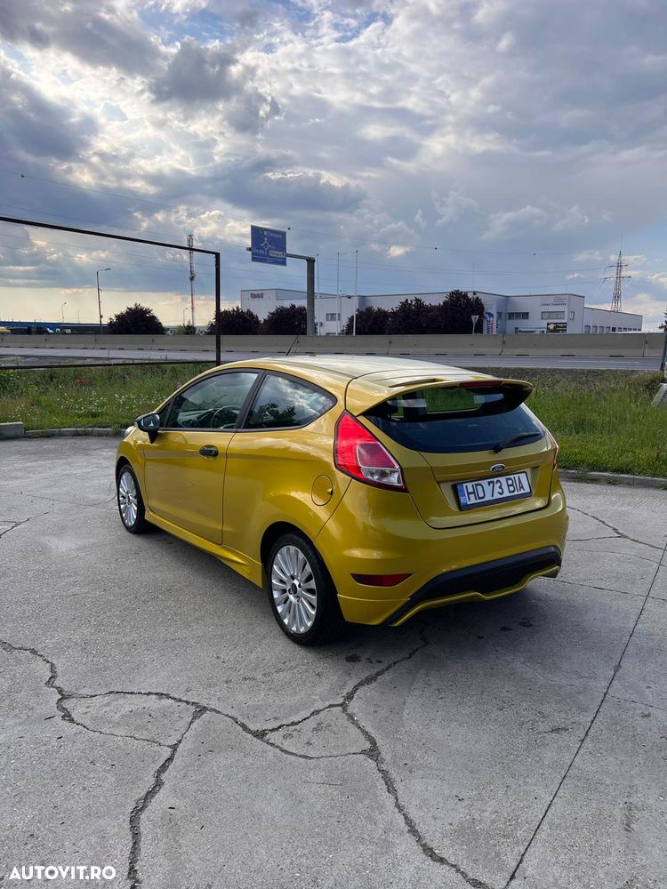 Ford Fiesta 1.5 TDCi Ambiente - 7