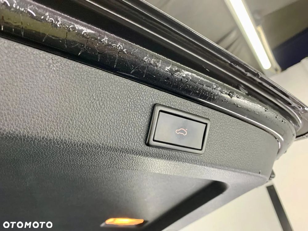 Skoda Superb 2.0 TDI L&K DSG - 15