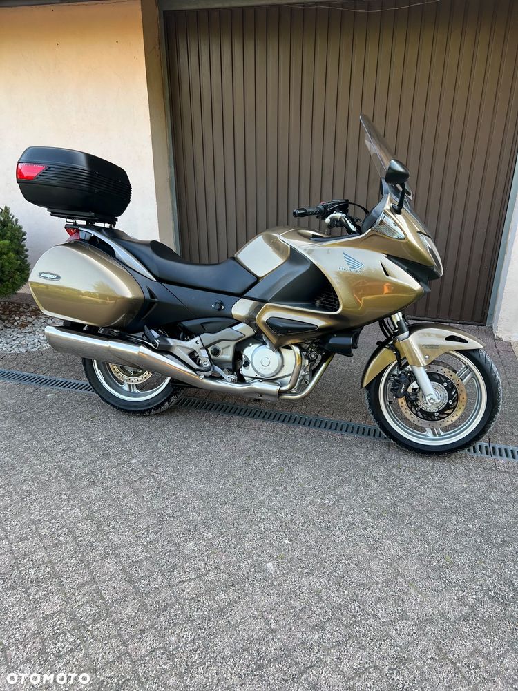 Honda NTV - 3