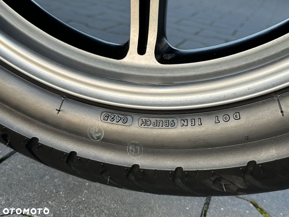 Triumph Bonneville - 31