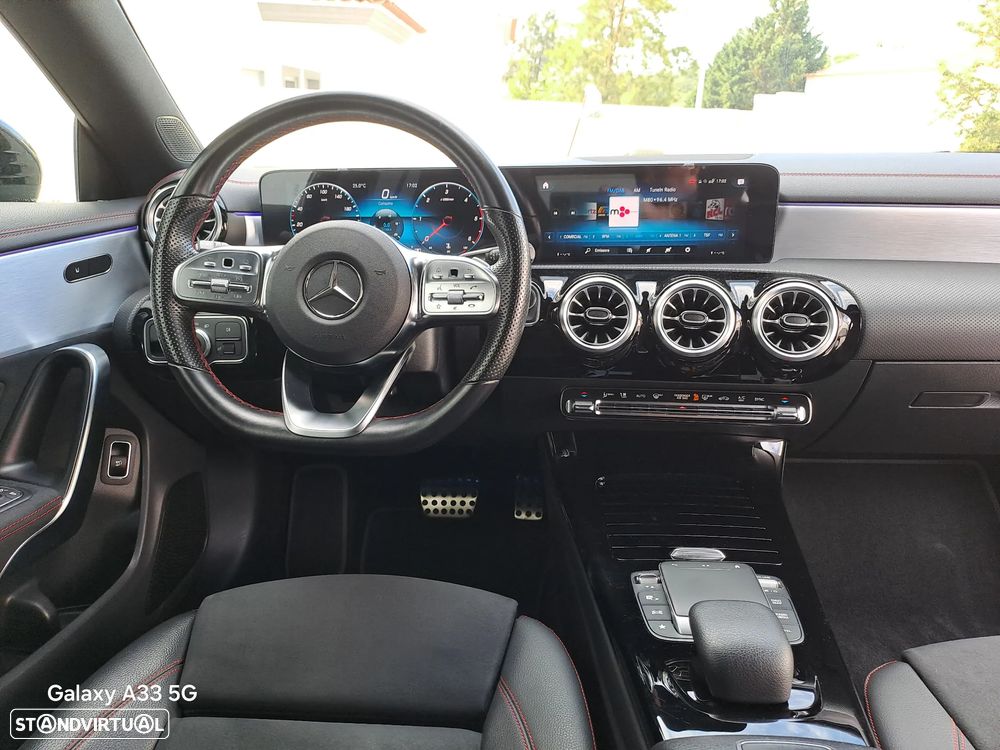 Mercedes-Benz CLA 200 d Shooting Brake AMG Line Aut. - 13