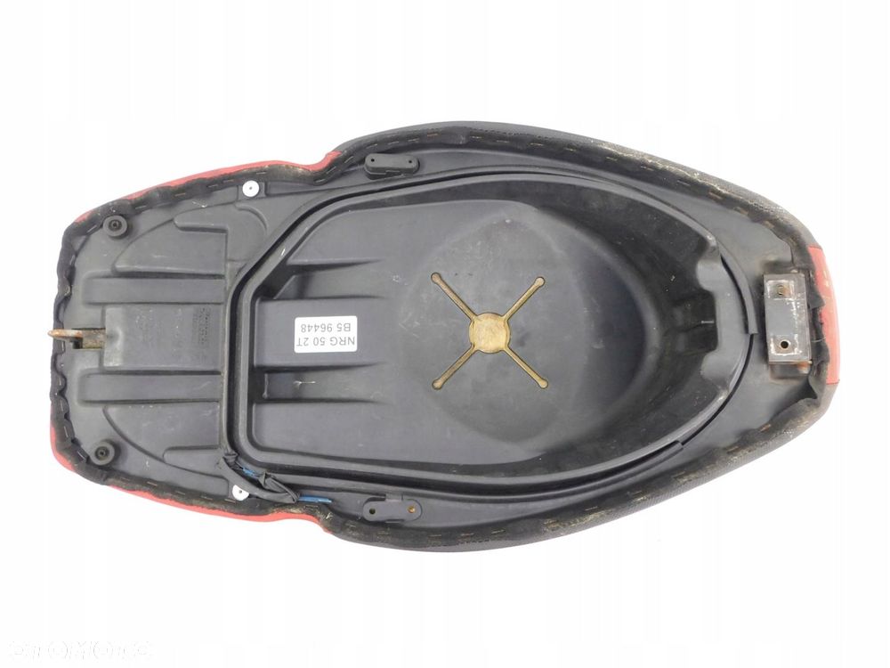 PIAGGIO NRG 50 2T SIEDZENIE KANAPA FOTEL - 6