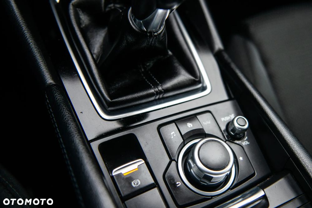 Mazda 3 SKYACTIV-G 120 Exclusive-Line - 38