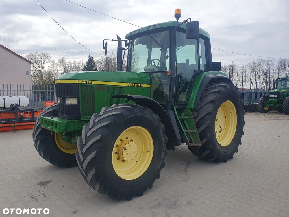 John Deere 6910 - 8