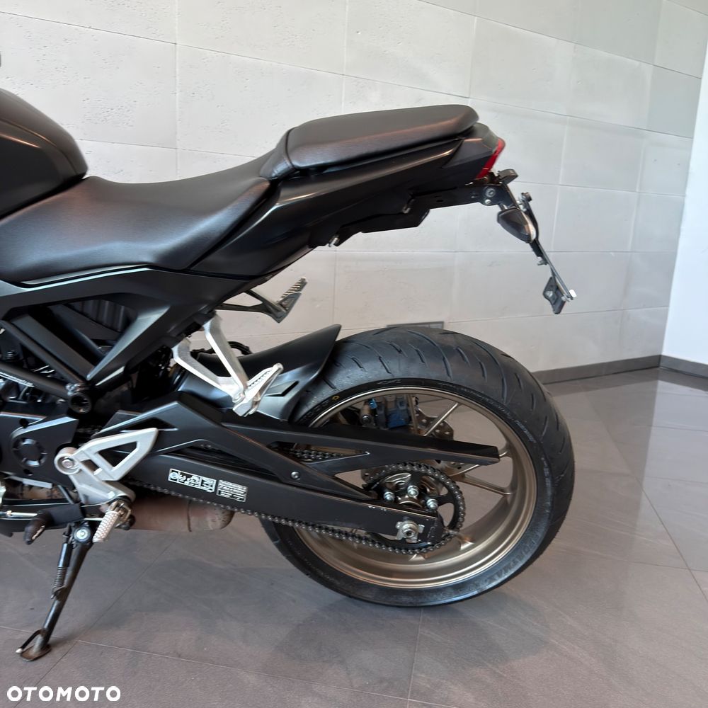 Honda CB - 11