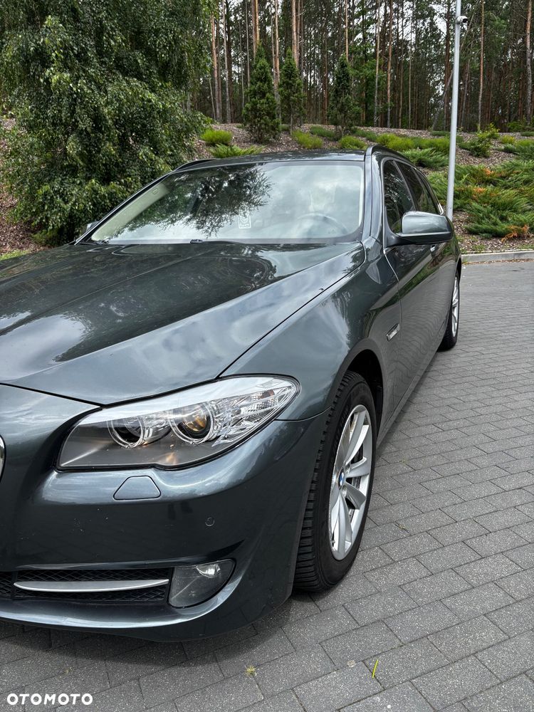 BMW Seria 5 520d - 14