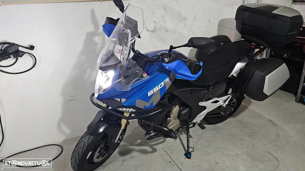 CF Moto 650MT - 1