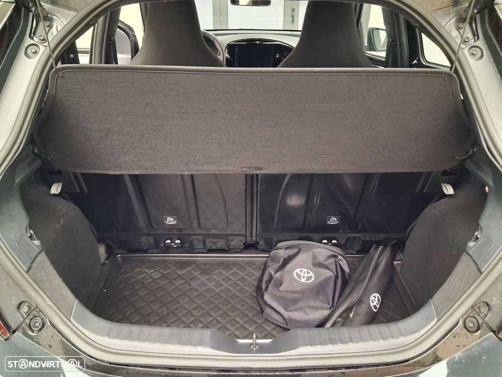 Toyota Aygo X - 11