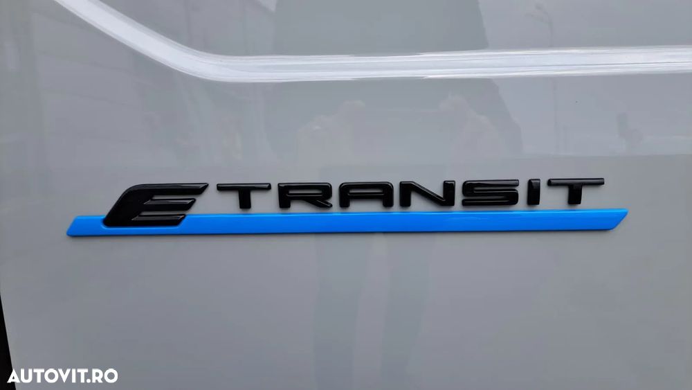 Ford NEW E-TRANSIT COURIER - 14