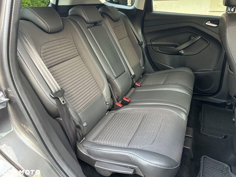 Ford Kuga 2.0 TDCi 4x4 Titanium - 7